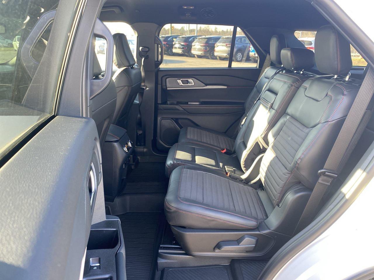 2026 Ford Explorer ST-Line Photo