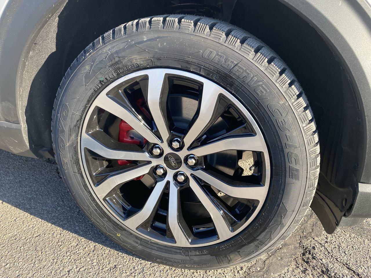 2026 Ford Explorer ST-Line Photo