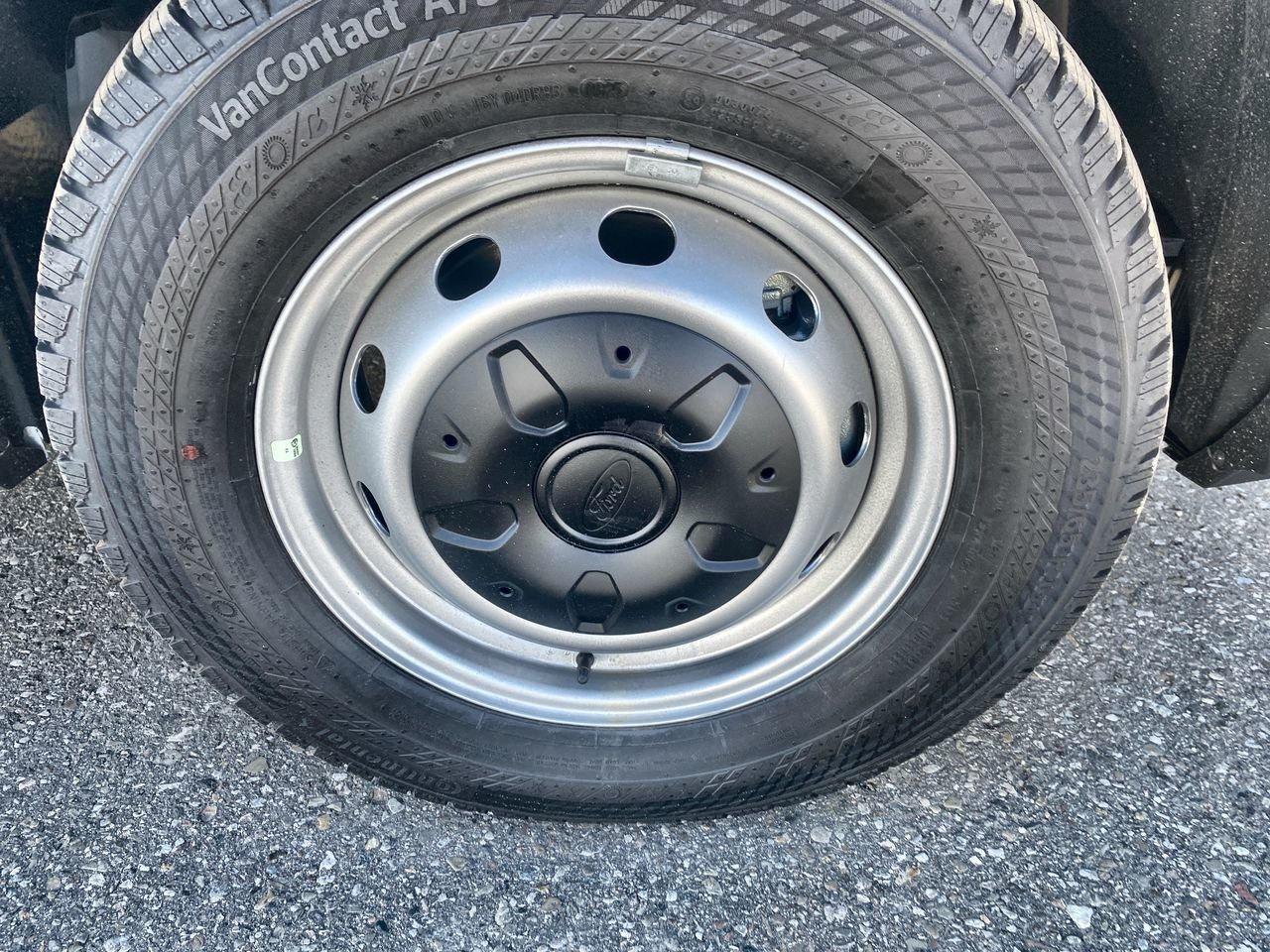 2025 Ford Transit T250 PASS SLIDE 148 Photo