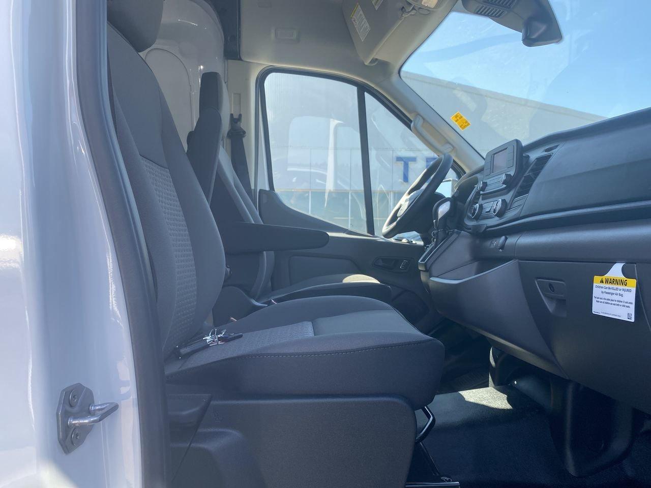 2025 Ford Transit T250 PASS SLIDE 148 Photo
