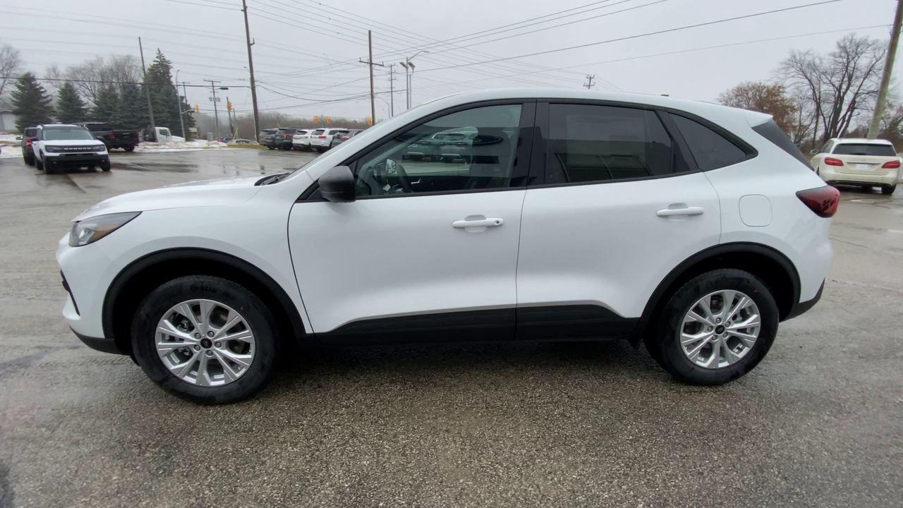 2026 Ford Escape Active Photo4