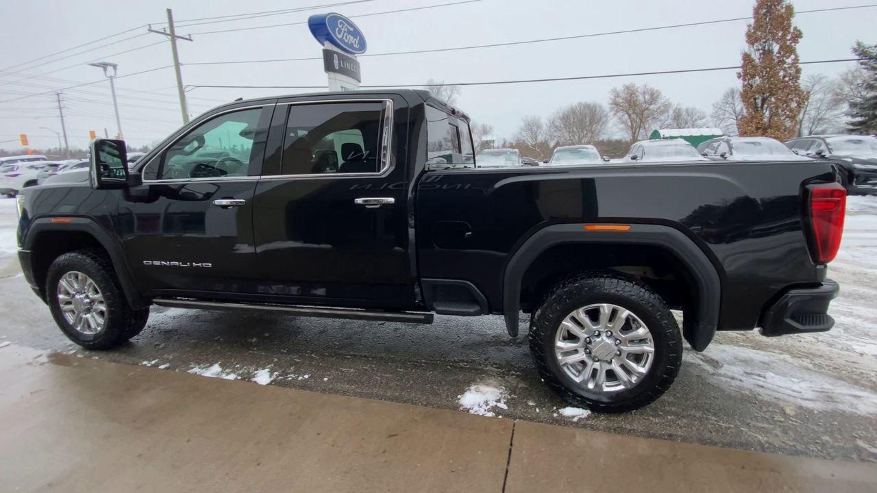 2023 GMC SIERRA 2500HD DENALI Photo