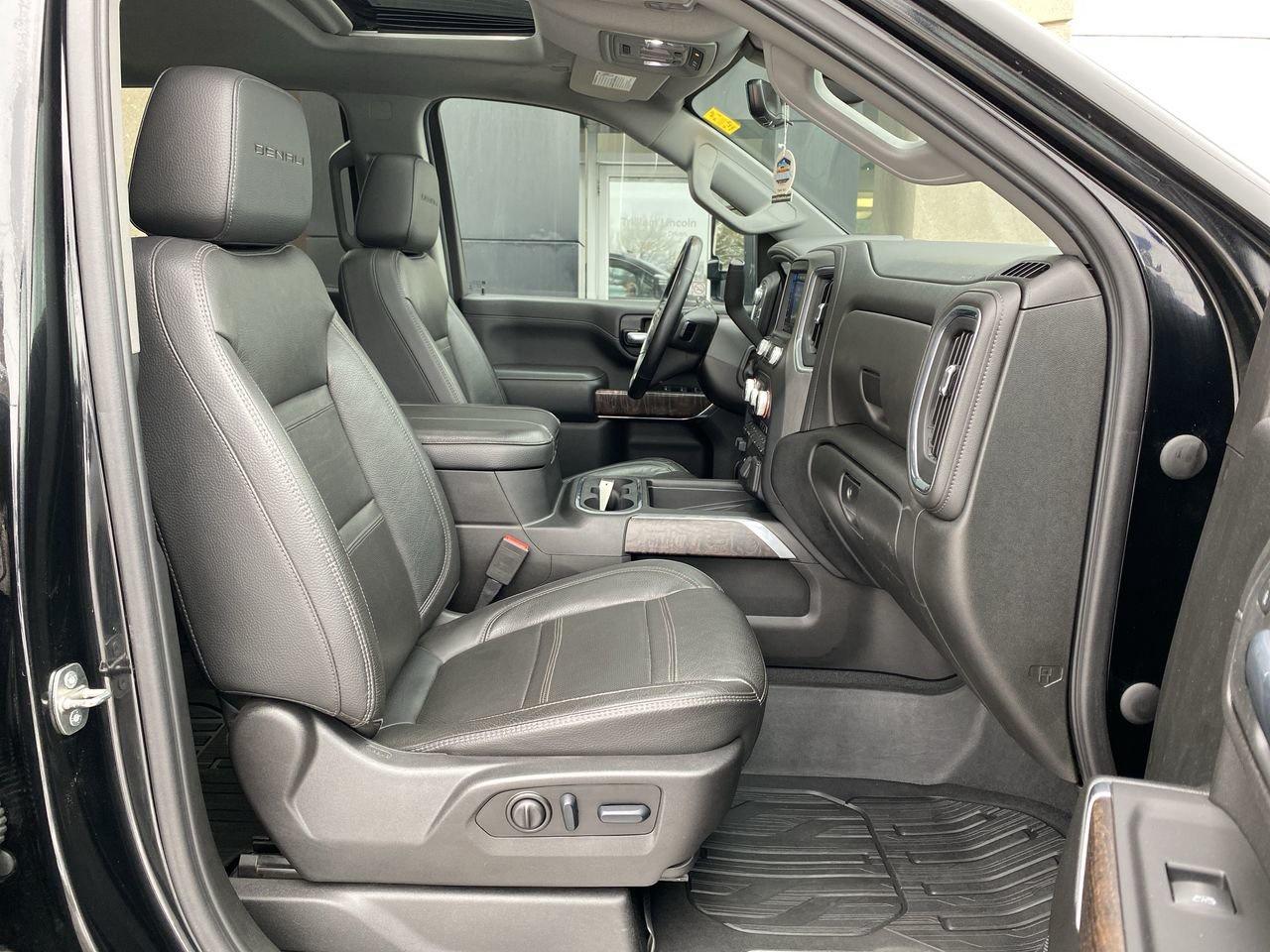 2023 GMC SIERRA 2500HD DENALI Photo