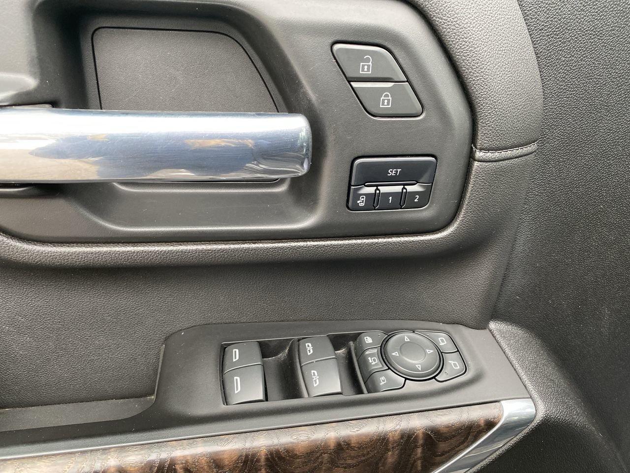 2023 GMC SIERRA 2500HD DENALI Photo