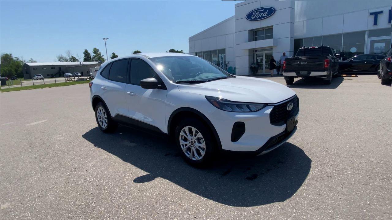 2025 Ford Escape Active Photo