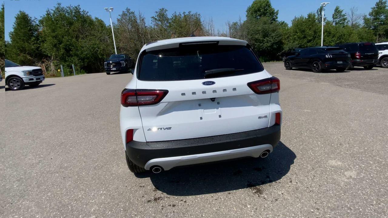 2025 Ford Escape Active Photo