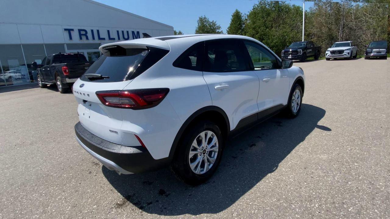 2025 Ford Escape Active Photo