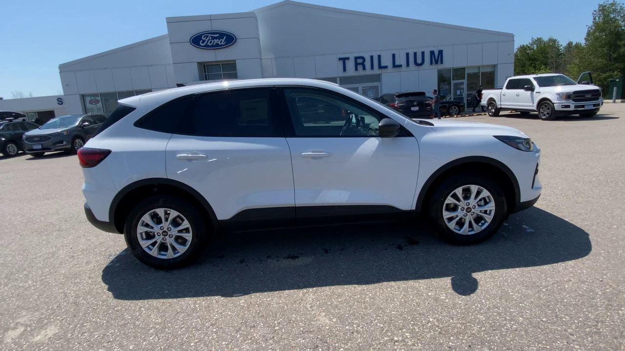 2025 Ford Escape Active Photo