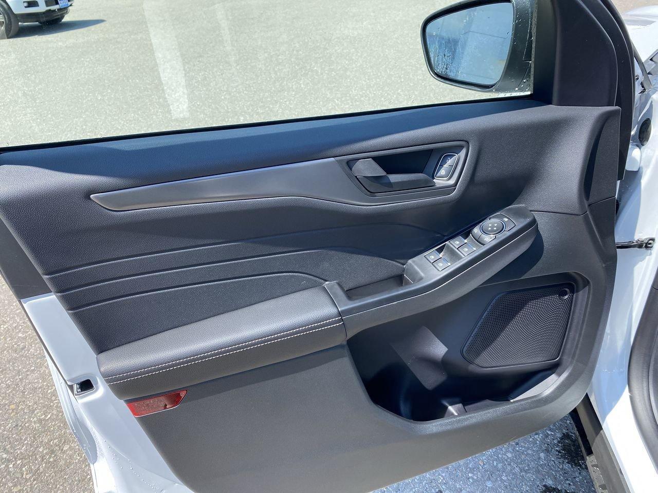 2025 Ford Escape Active Photo