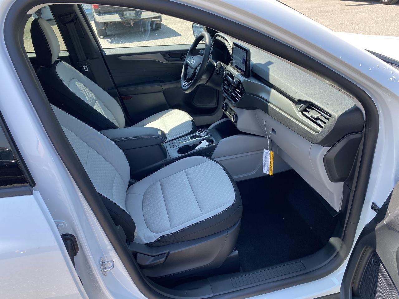 2025 Ford Escape Active Photo