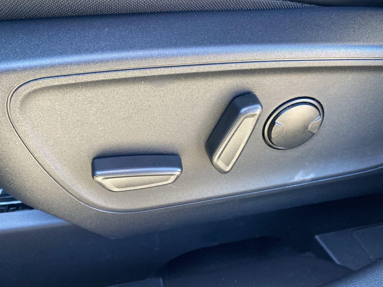 2026 Ford Escape ST-Line Photo