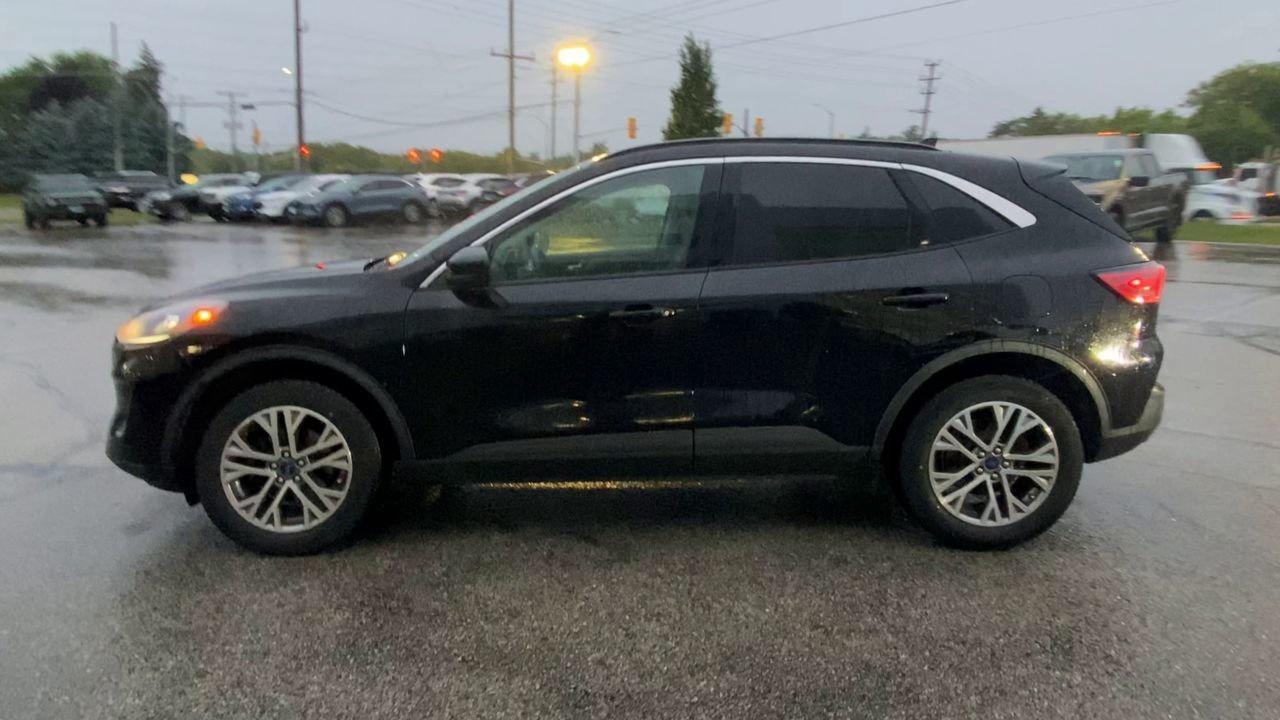 2021 Ford Escape SEL Photo4