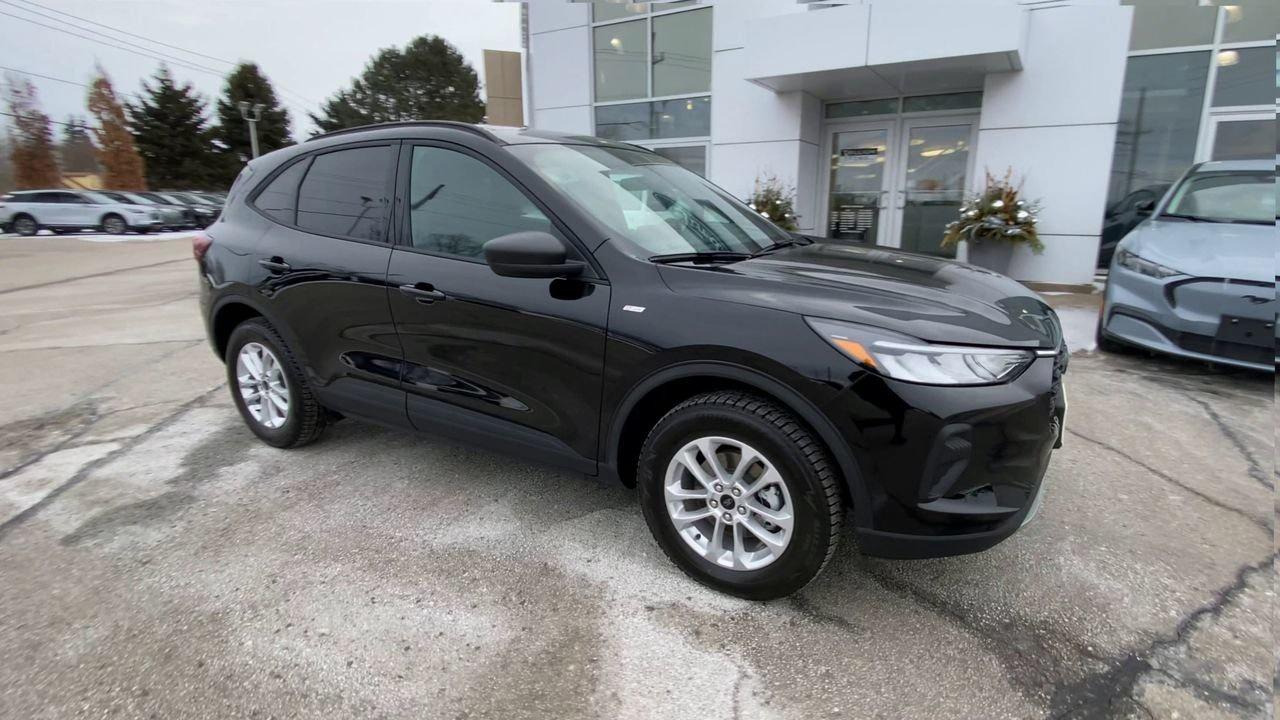 2025 Ford Escape ST-Line Photo