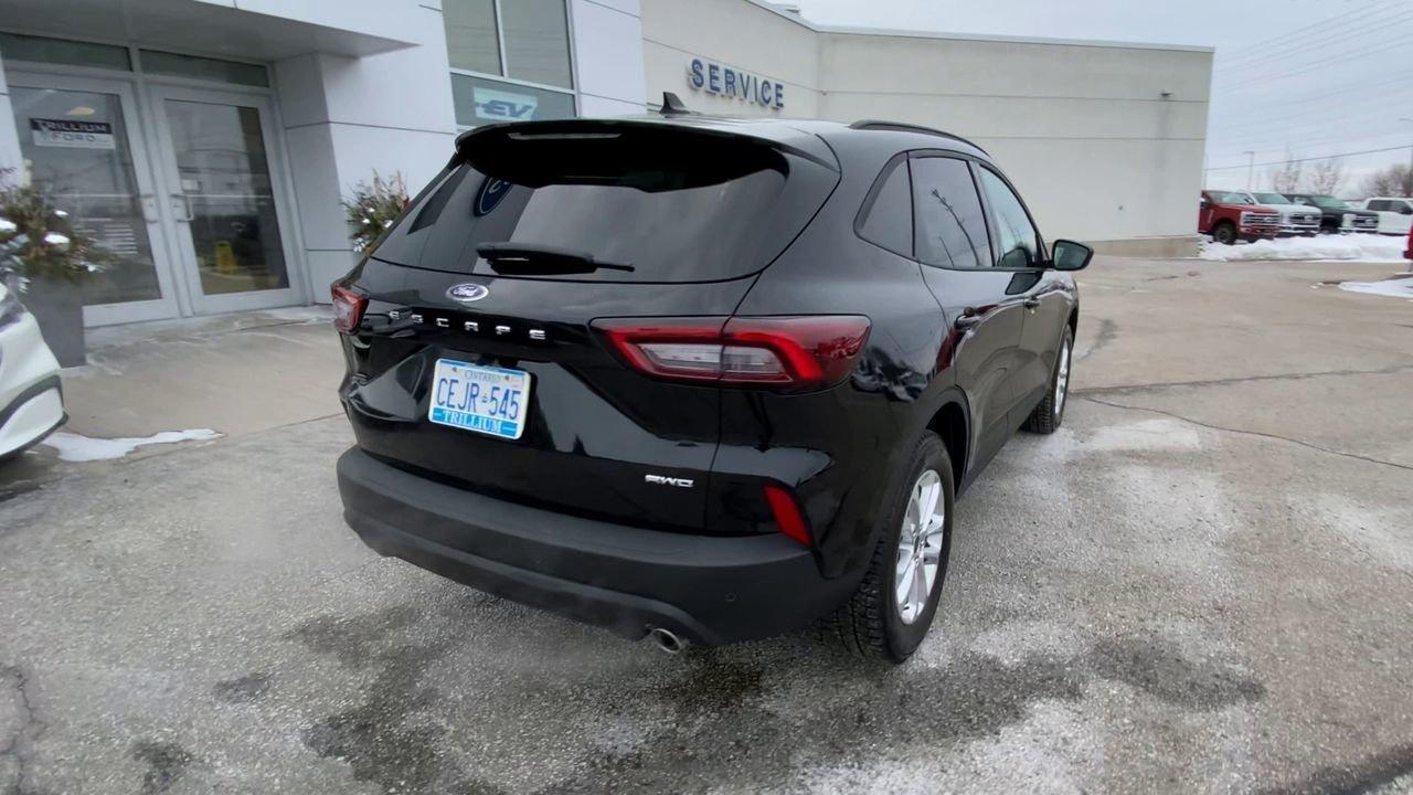 2025 Ford Escape ST-Line Photo