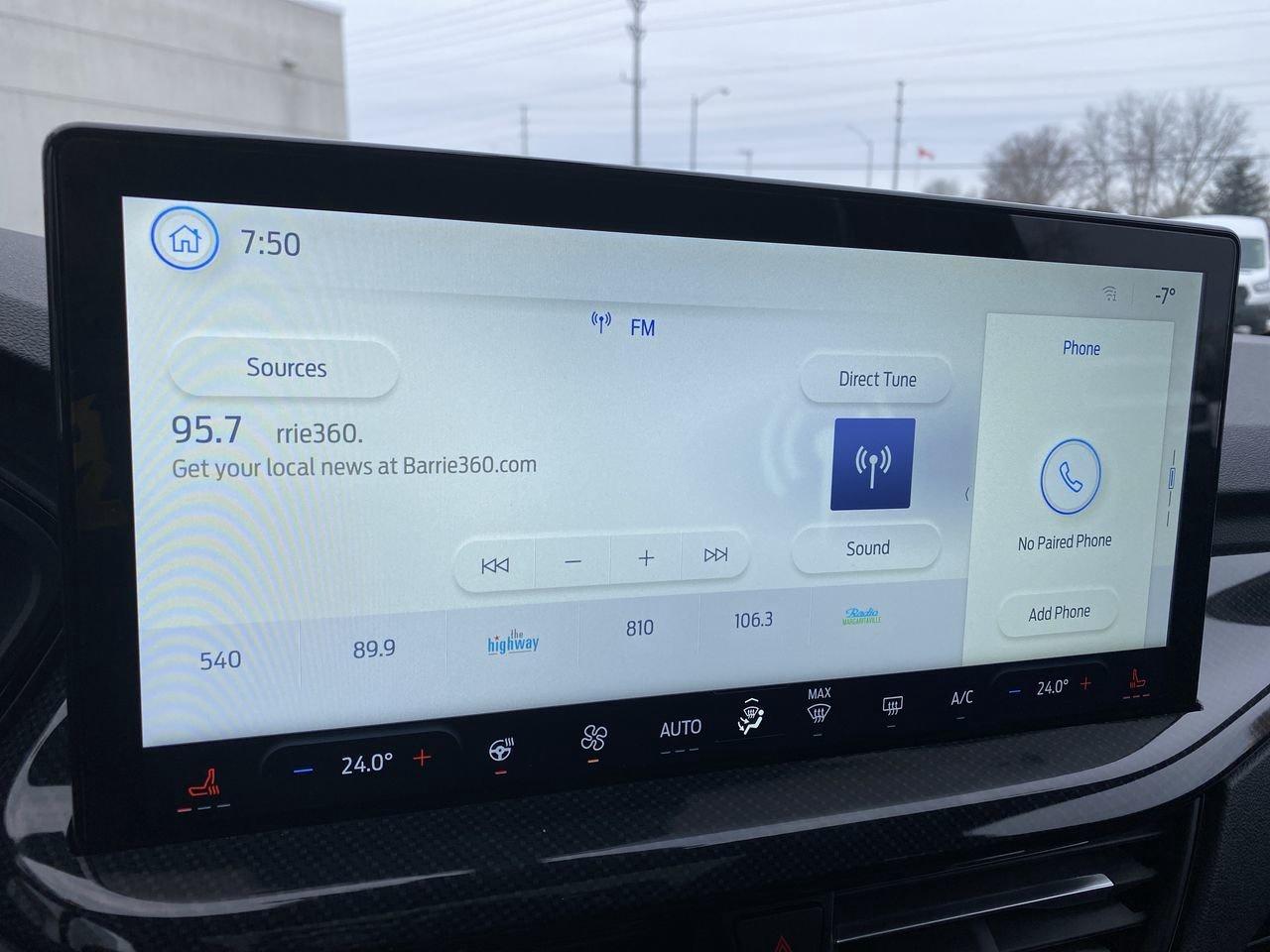 2025 Ford Escape ST-Line Photo