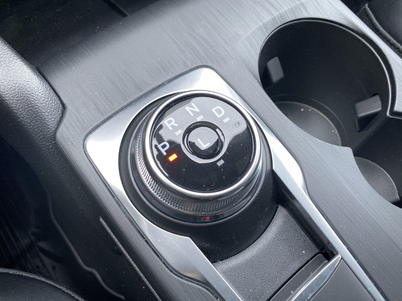 2025 Ford Escape ST-Line Photo