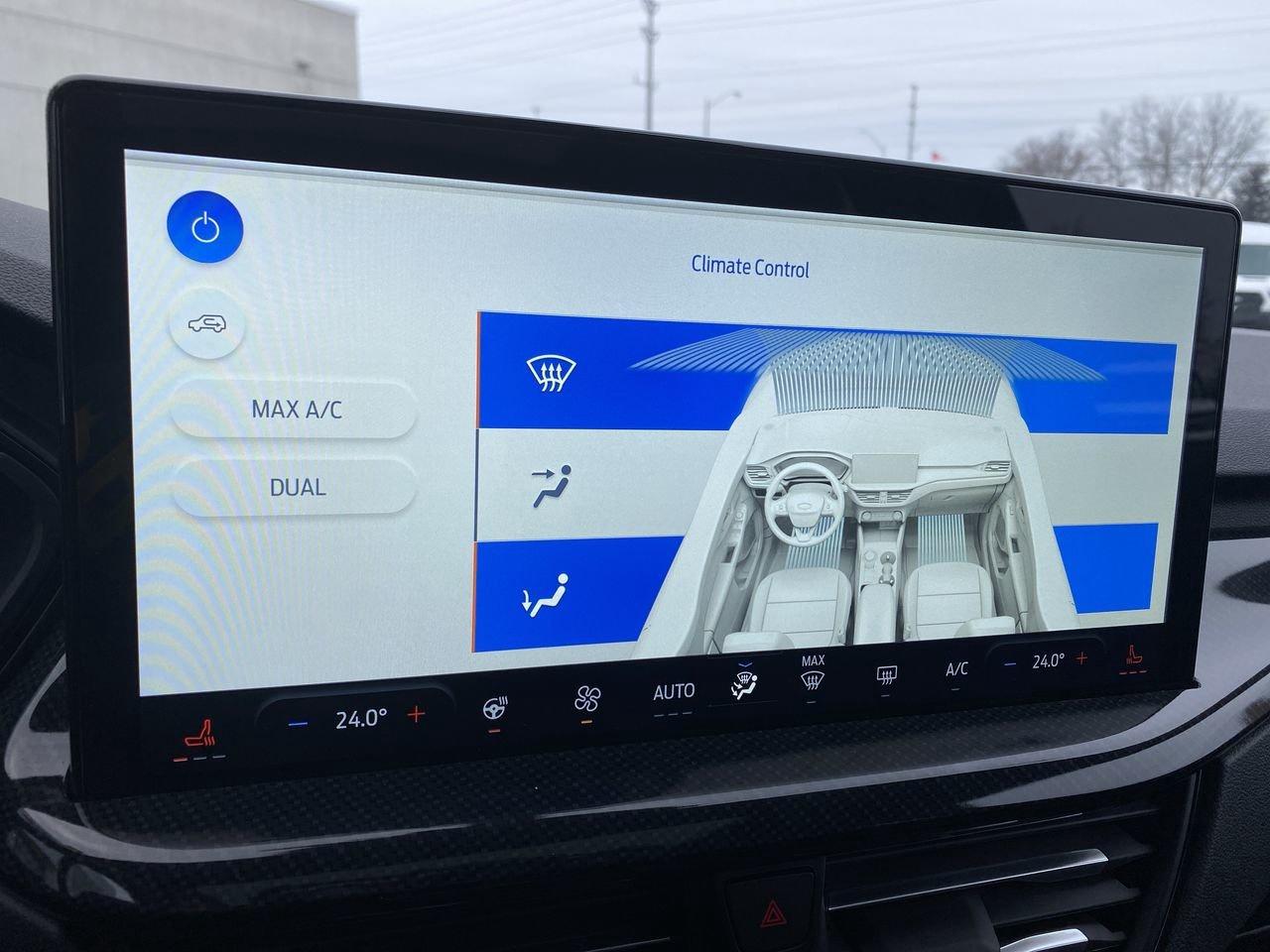 2025 Ford Escape ST-Line Photo