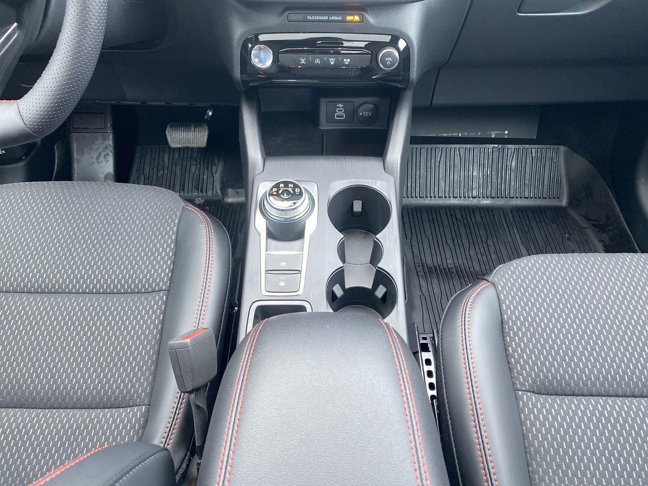 2025 Ford Escape ST-Line Photo