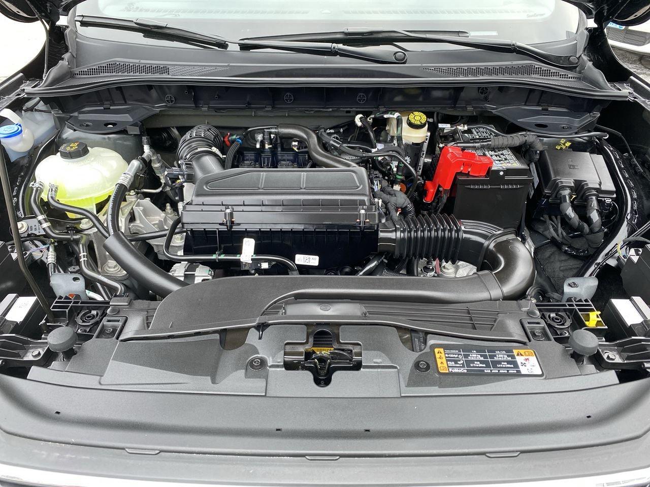 2025 Ford Escape ST-Line Photo