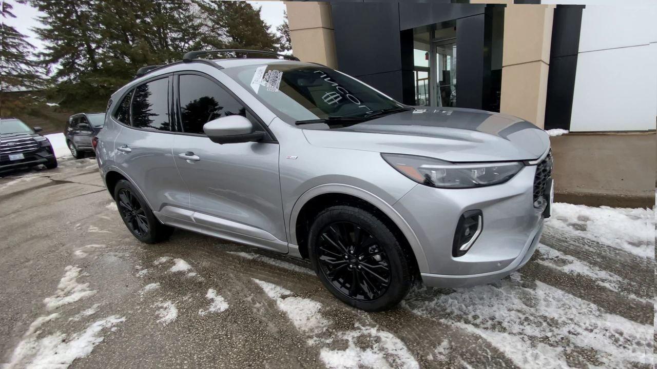 2023 Ford Escape ST-Line Elite Photo