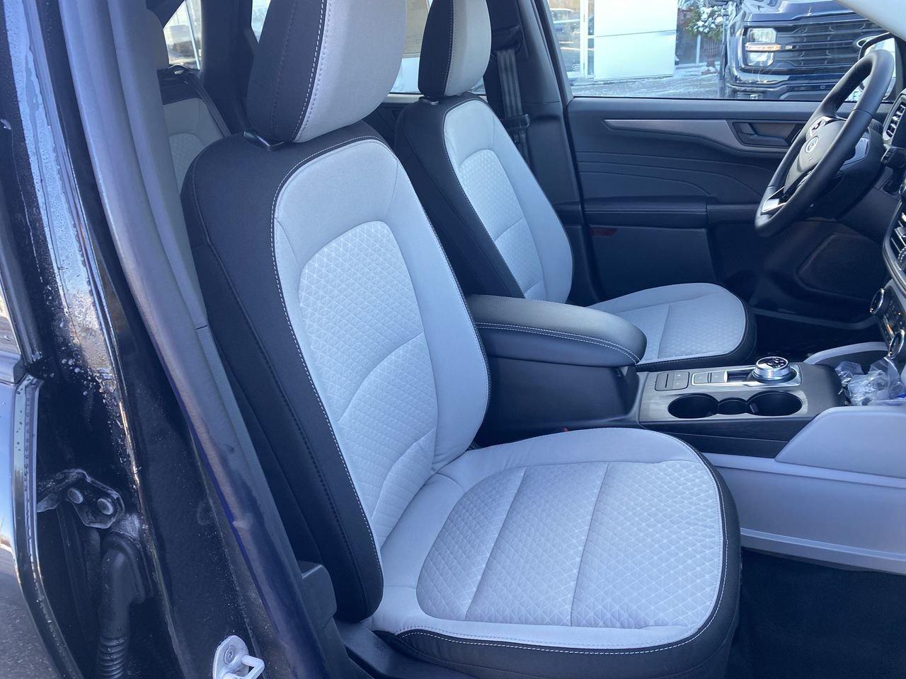 2026 Ford Escape Active Photo