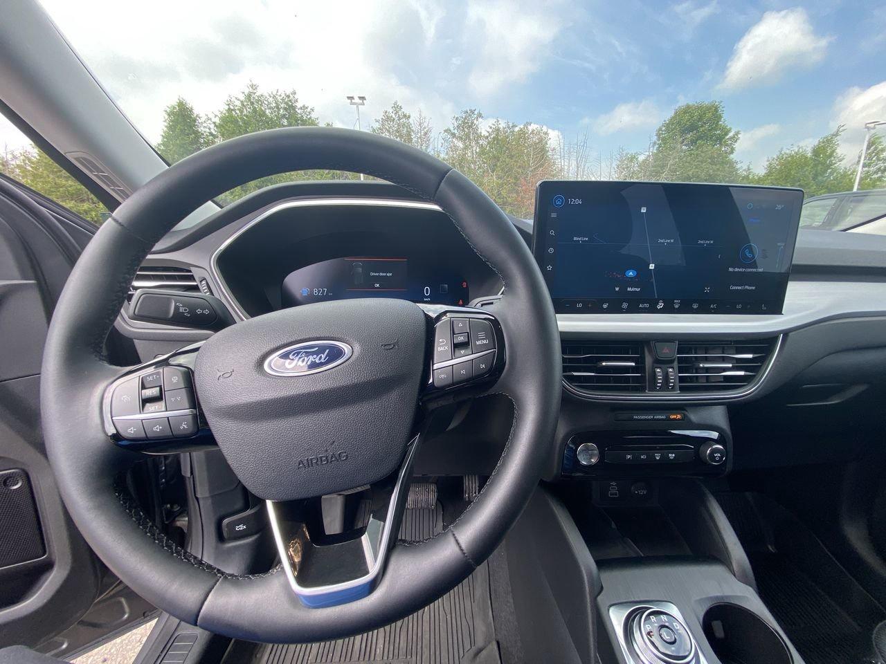 2024 Ford Escape Platinum Photo