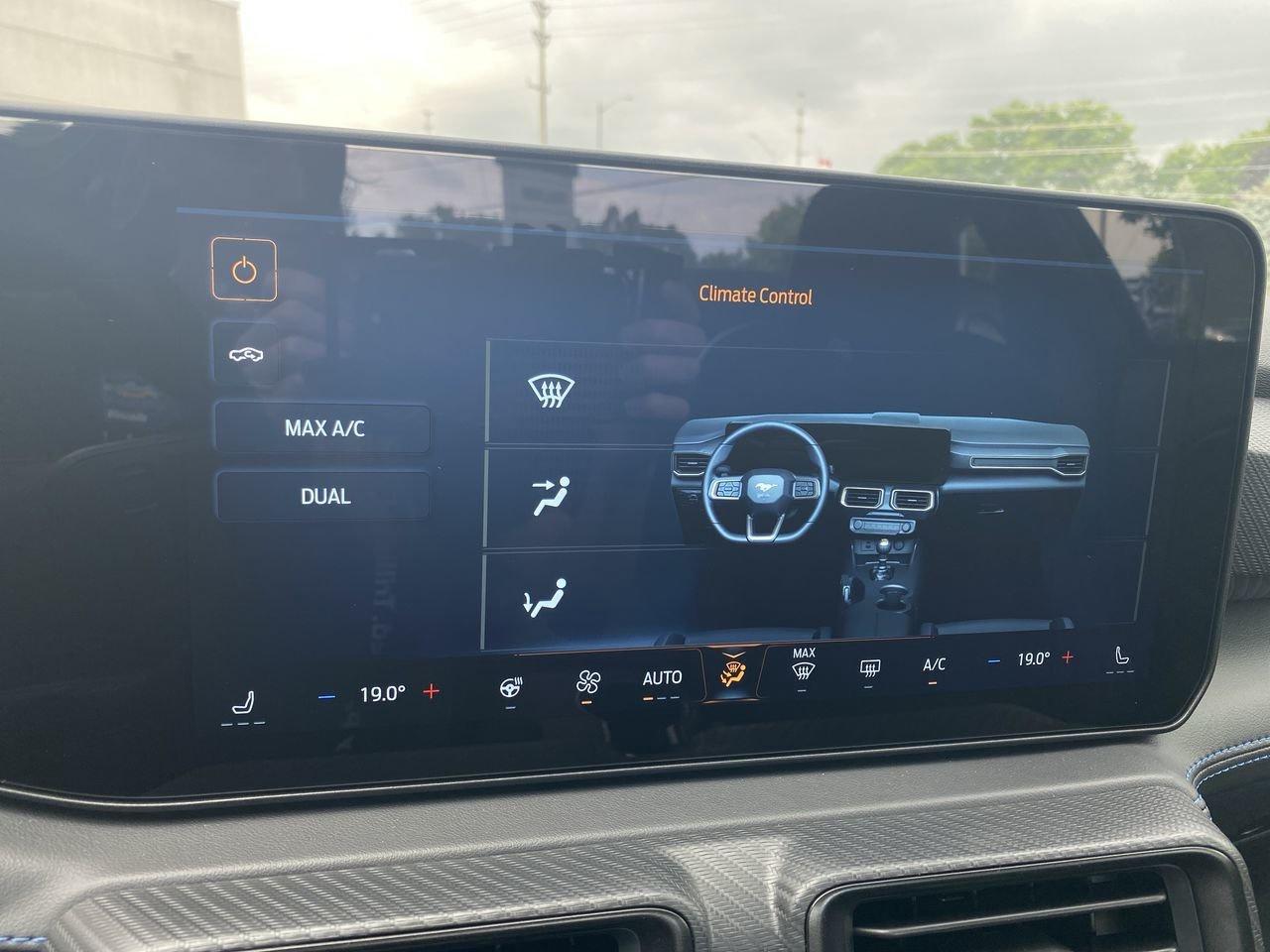 2025 Ford Mustang Fastback DARK HORSE PREMIUM Photo