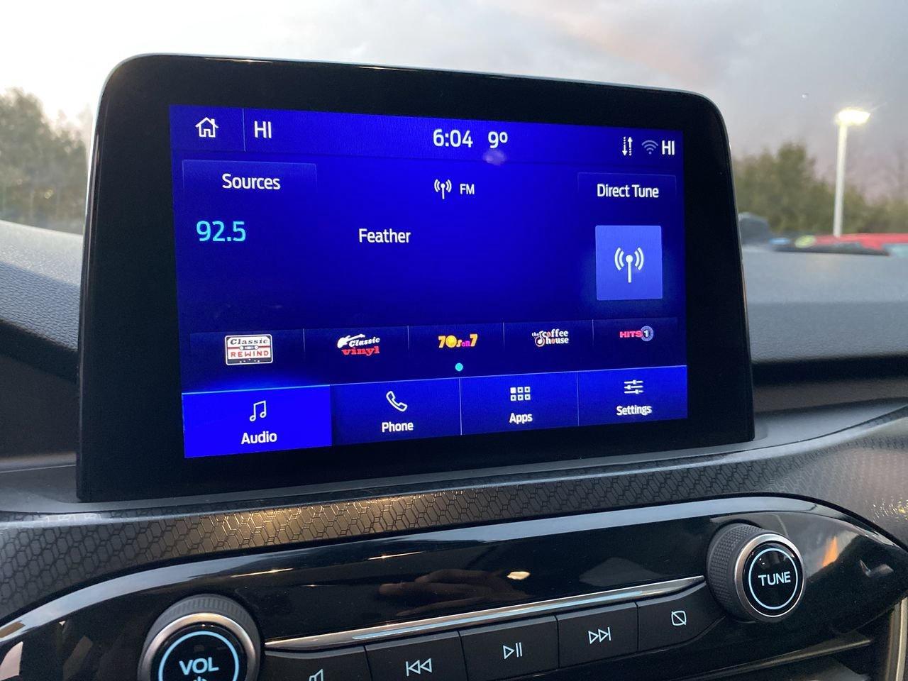 2022 Ford Escape SEL Photo