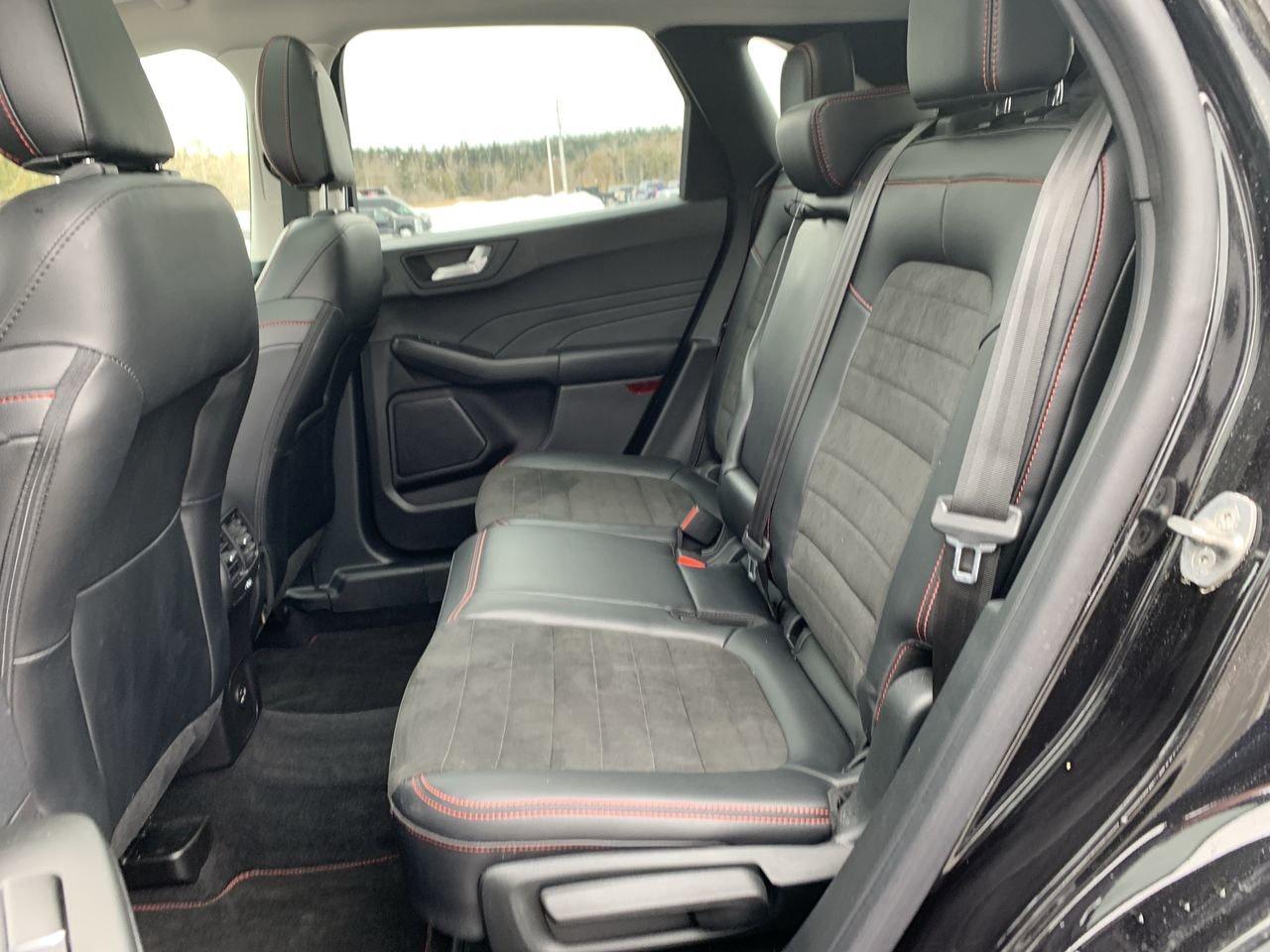 2022 Ford Escape SEL Photo