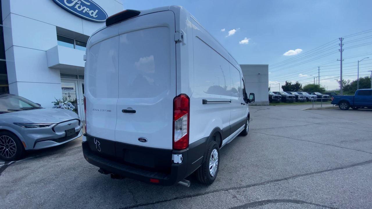 2025 Ford Transit T250 PASS SLIDE 148 Photo