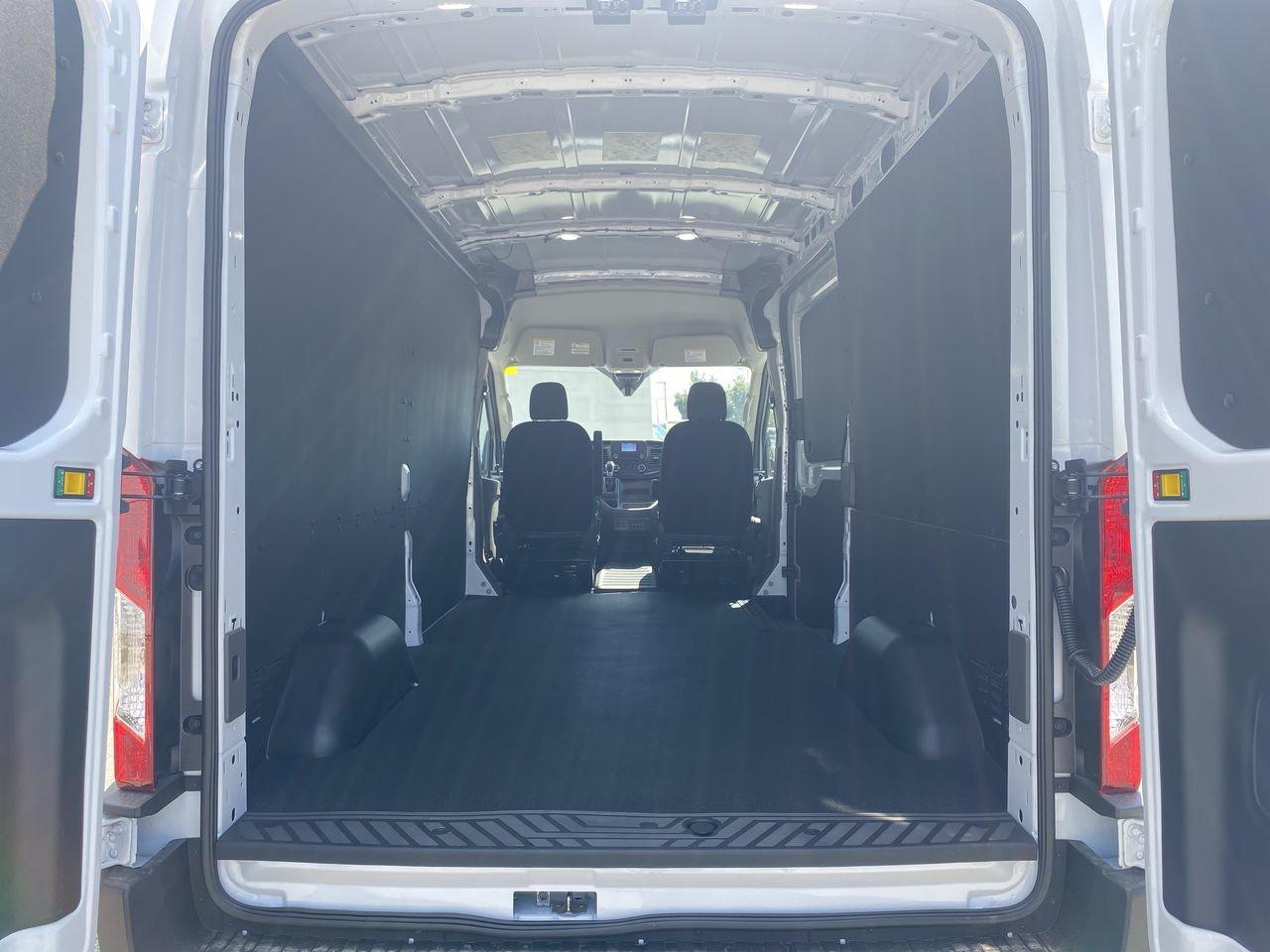 2025 Ford Transit T250 PASS SLIDE 148 Photo