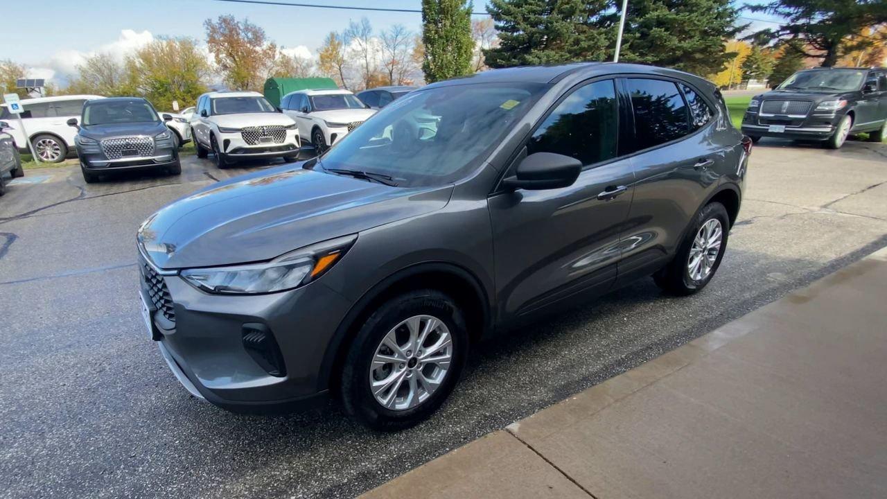 2025 Ford Escape Active Photo3