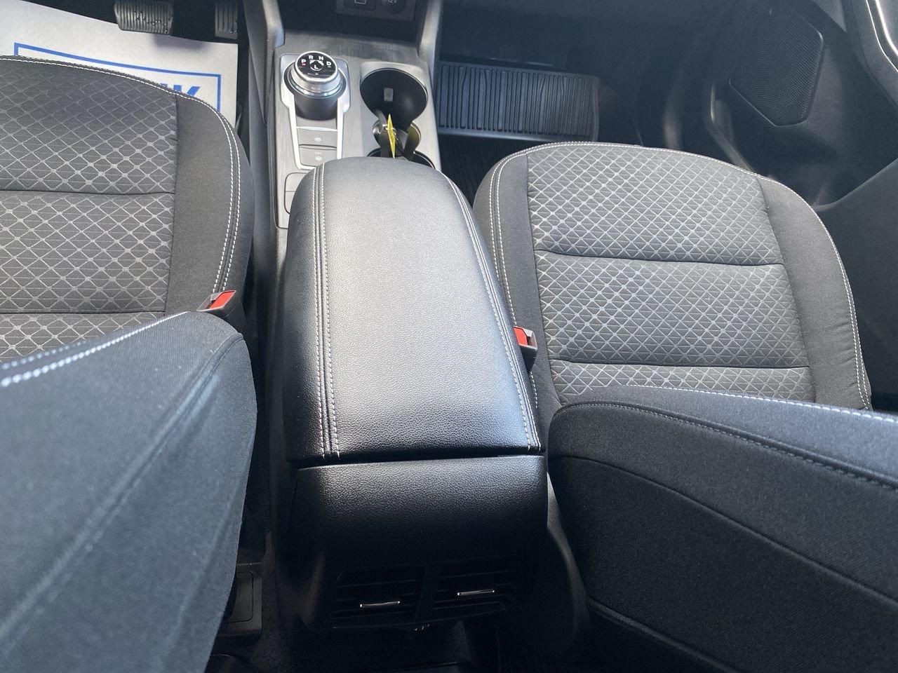 2025 Ford Escape Active Photo