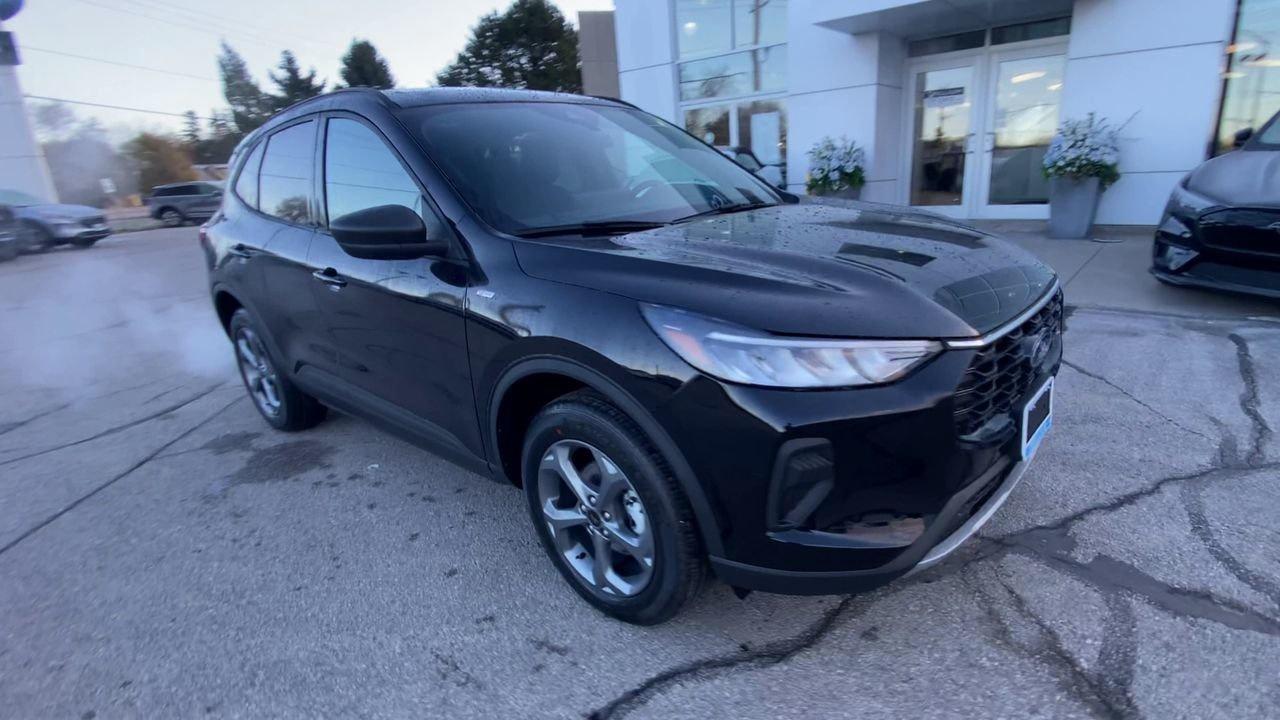 2026 Ford Escape ST-Line Photo