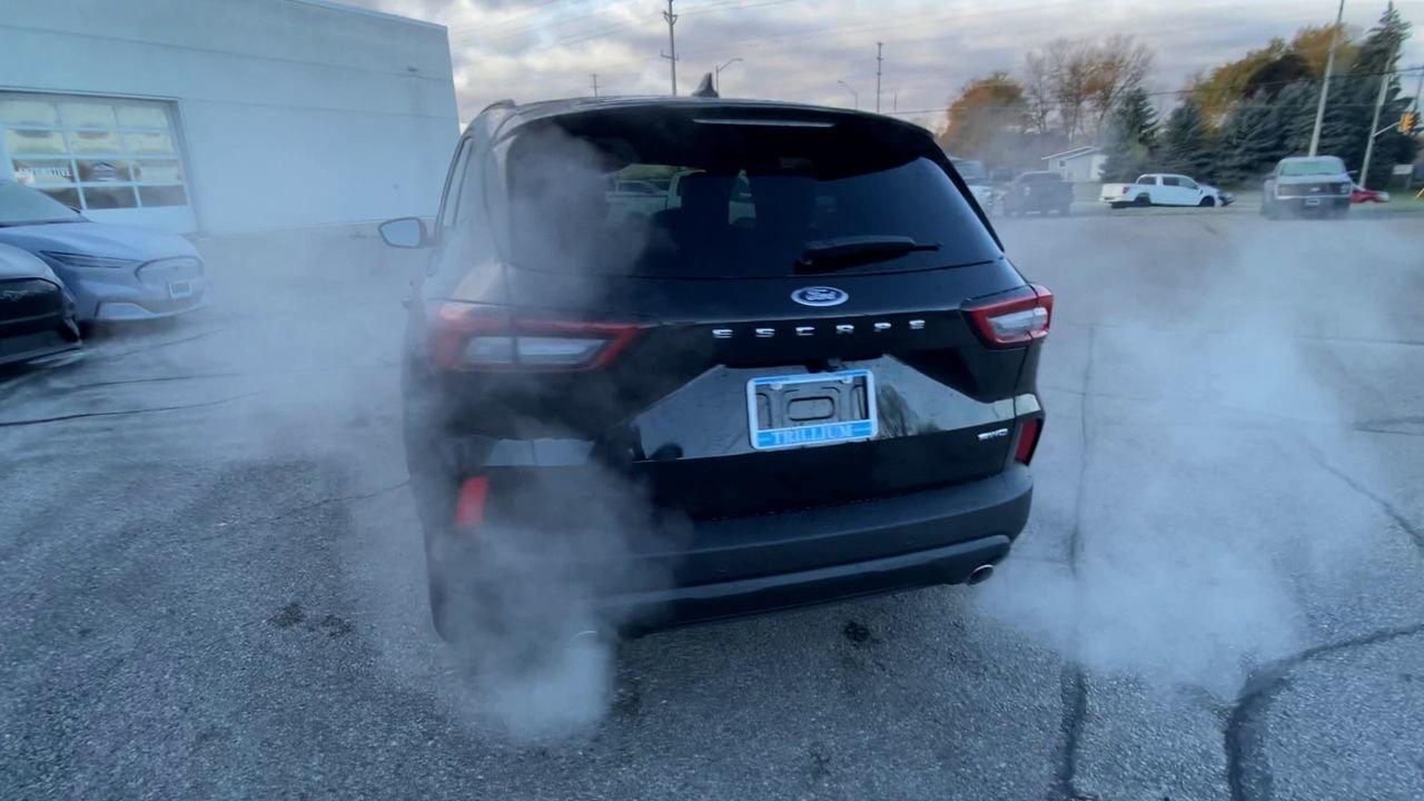 2026 Ford Escape ST-Line Photo