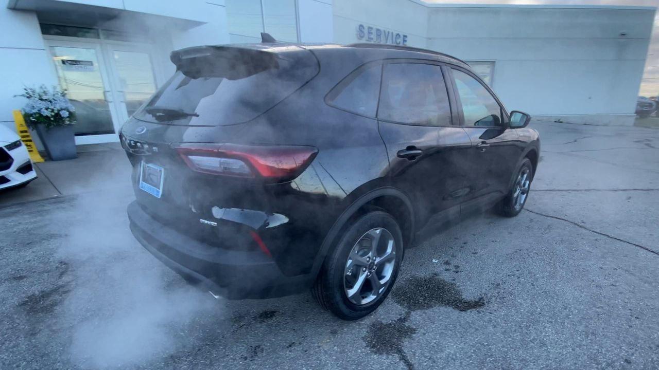 2026 Ford Escape ST-Line Photo