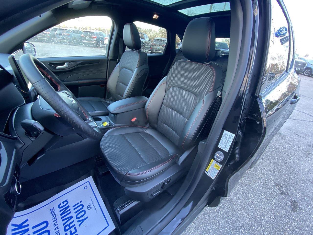 2026 Ford Escape ST-Line Photo