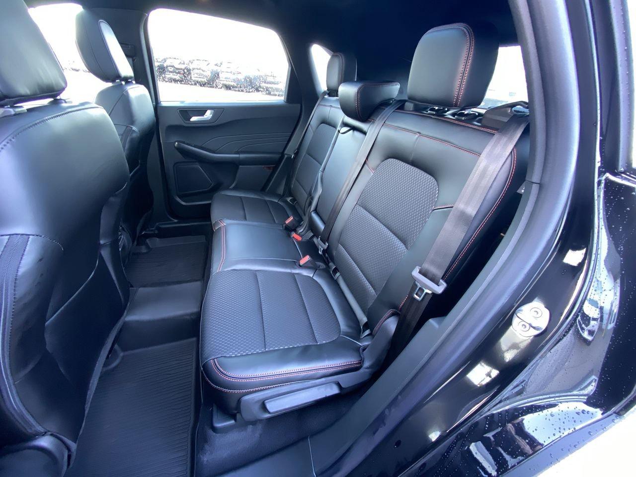 2026 Ford Escape ST-Line Photo