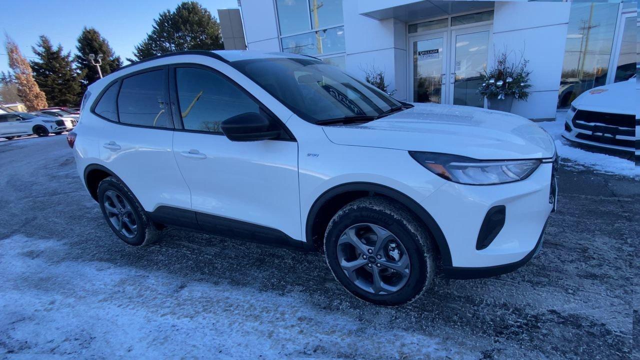 2026 Ford Escape ST-Line Photo