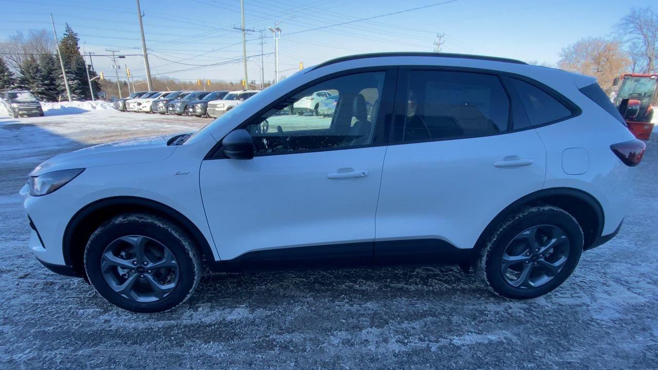 2026 Ford Escape ST-Line Photo