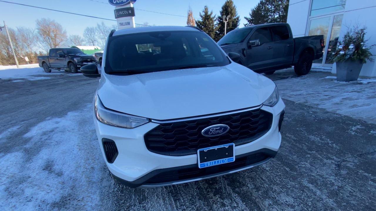 2026 Ford Escape ST-Line Photo