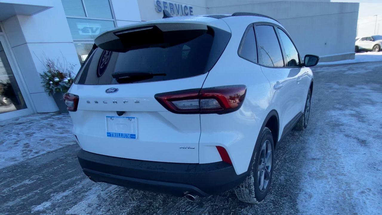 2026 Ford Escape ST-Line Photo