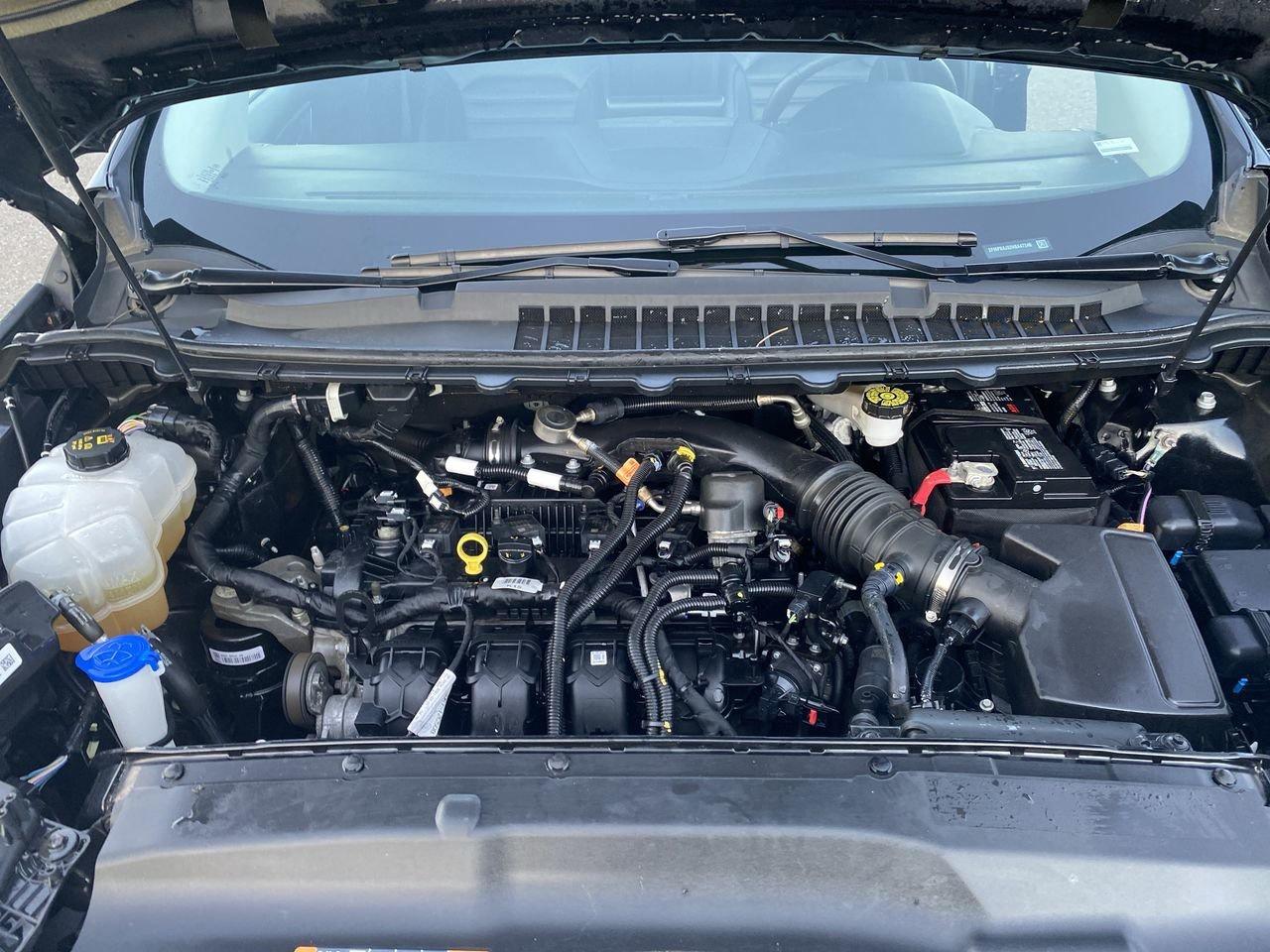 2022 Ford Edge SEL Photo