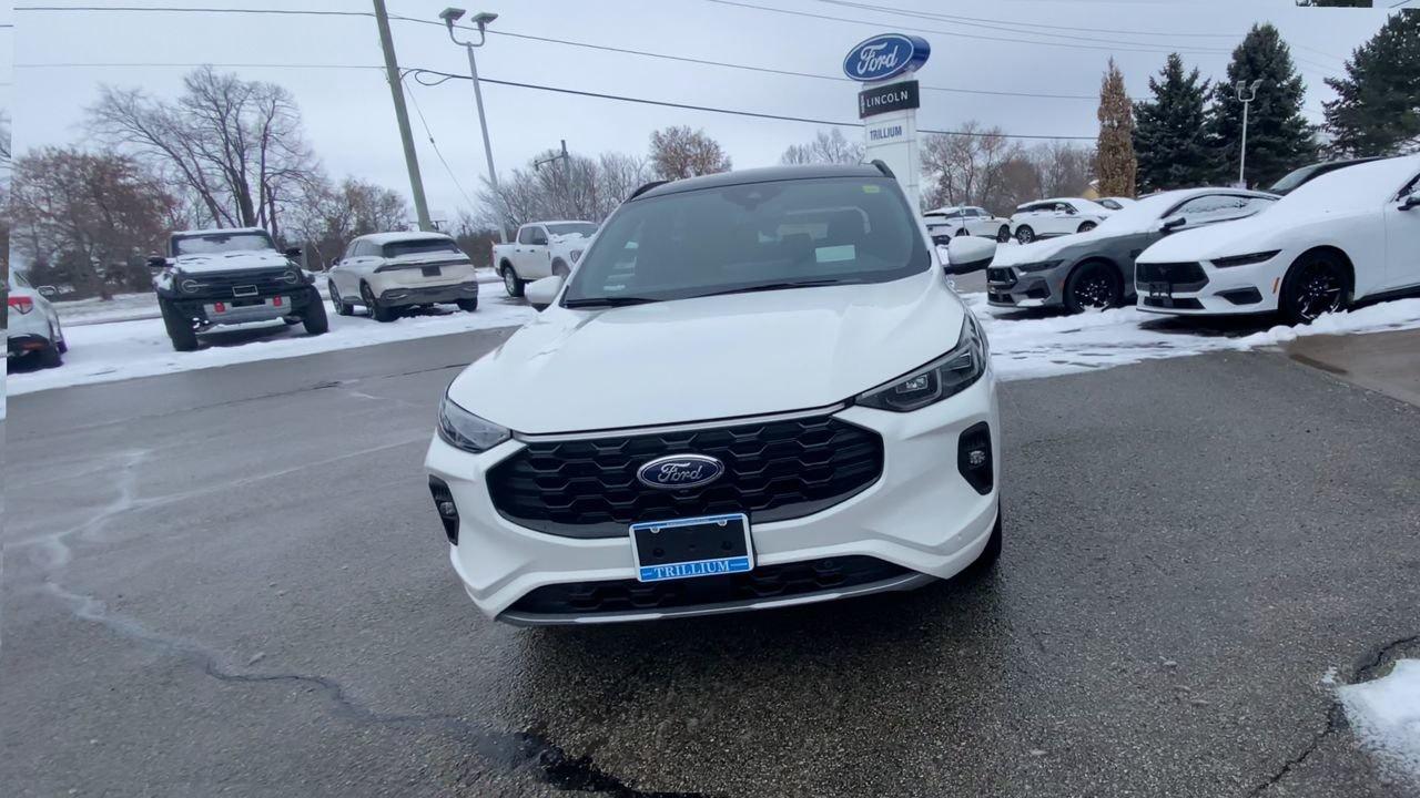 2026 Ford Escape ST-Line Select Photo