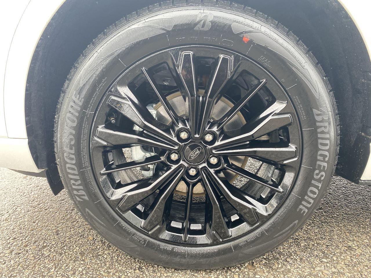 2026 Ford Escape ST-Line Select Photo