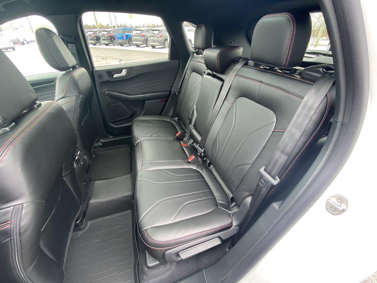 2026 Ford Escape ST-Line Select Photo