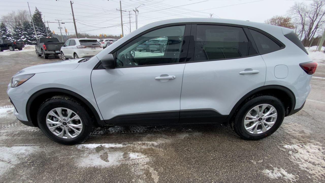 2026 Ford Escape Active Photo4