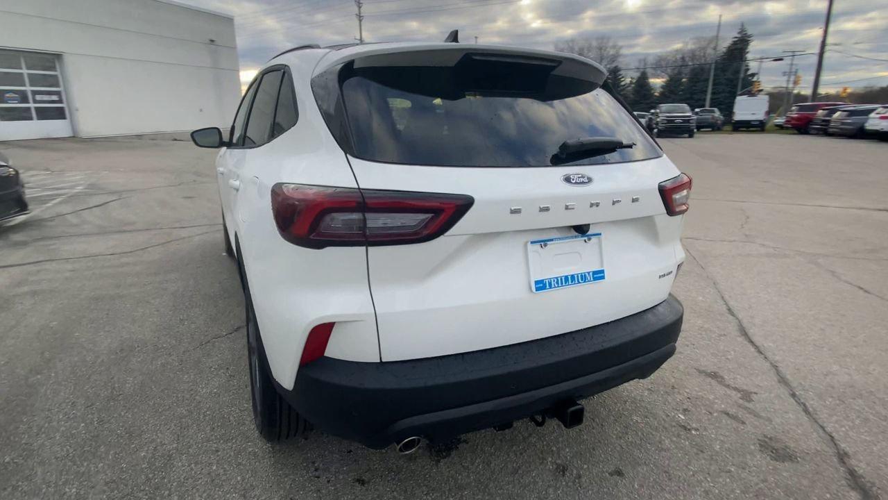 2026 Ford Escape ST-Line Select Photo