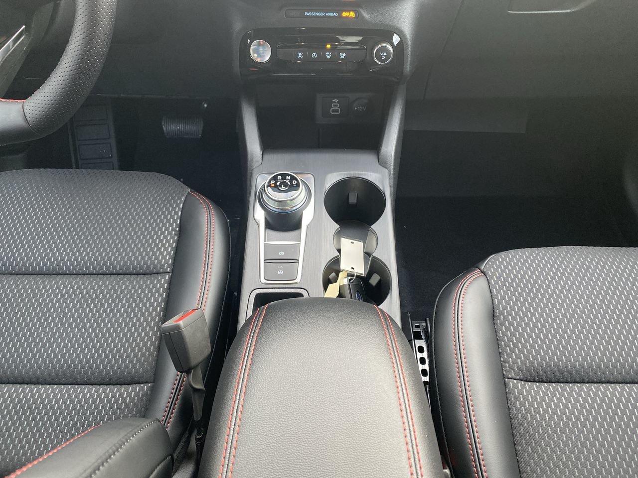 2026 Ford Escape ST-Line Select Photo