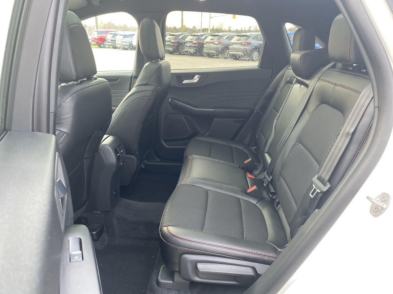 2026 Ford Escape ST-Line Select Photo